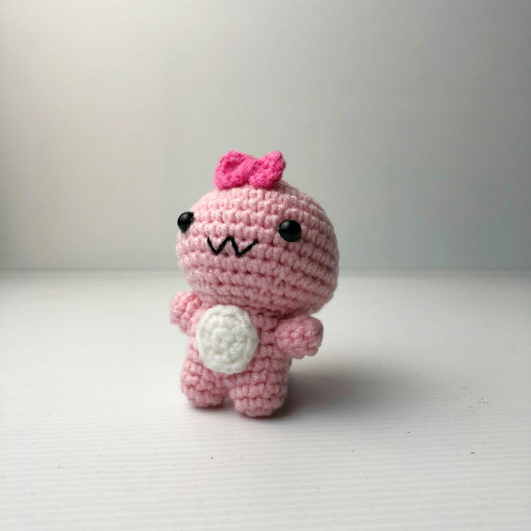 Crochet couple dino pink scaled