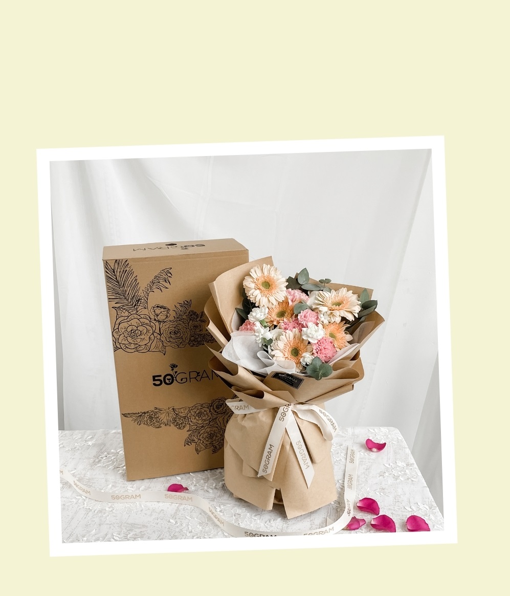 Forever Young - Mother's Day Hand Bouquet 7 Product Desc Forever Young 7