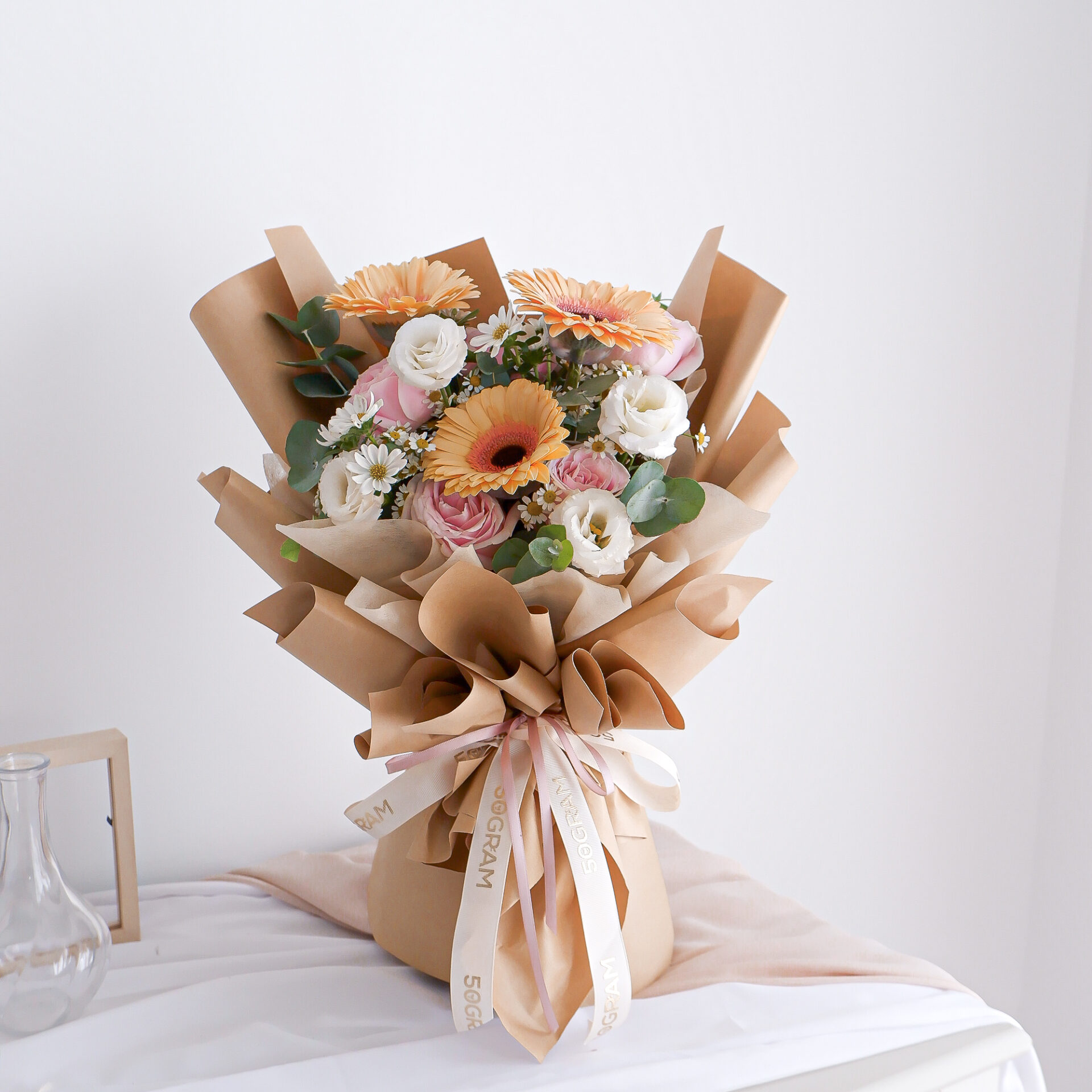 My Everything – Champagne Daisy Bouquet