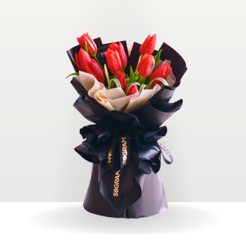 Kissed by tulip hand bouquet, red, tulip, red tulip, free delivery, kl, kuala lumpur, birthday, surprise