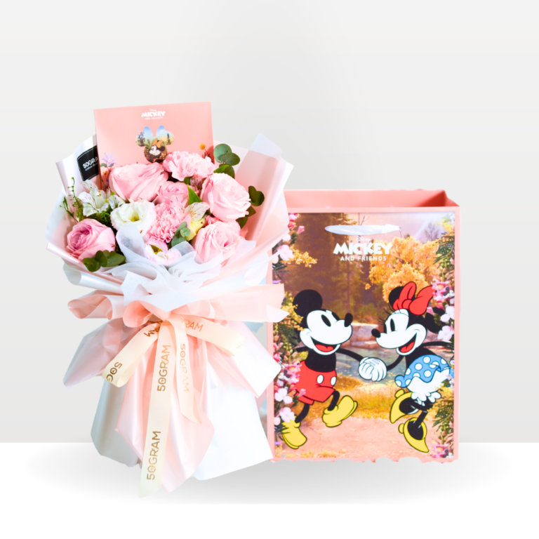 Minnie Pink Rose Bouquet Free Delivery KL & PJ Pink Rose, Brut Carnation, White Ping Pong, White Eustoma, Spray Carnation White, Eucalyptus Cinerea, Free Delivery, KL, Kuala Lumpur, Birthday, Surprise
