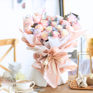 Gradience Rosy Roses Hand Bouquet , Free Delivery KL & PJ