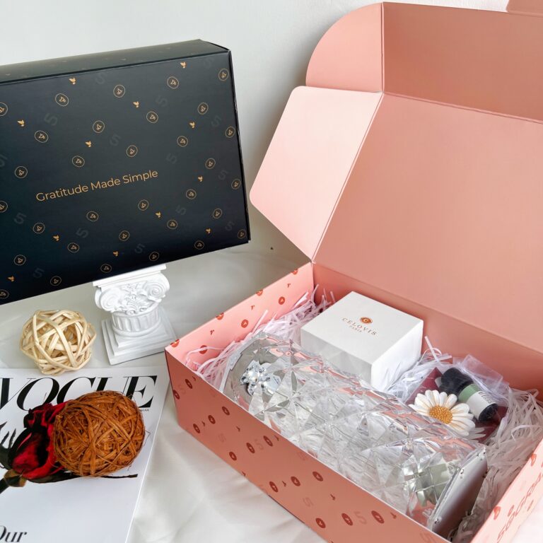 Rock My Ride Bundle Set by An Therapy, Crystal Rechargeable Table Light, Avvia Zirconia Iconic Star Necklace by Celovis
