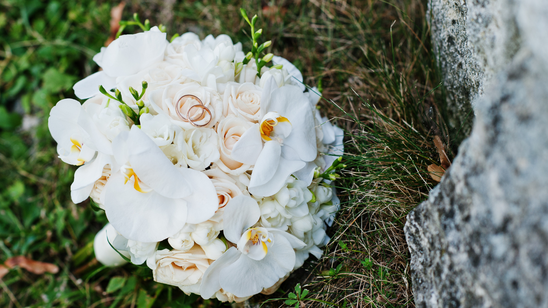 Wedding wedding flower flower bouquet bridal bouquet malaysia wedding malaysia couple