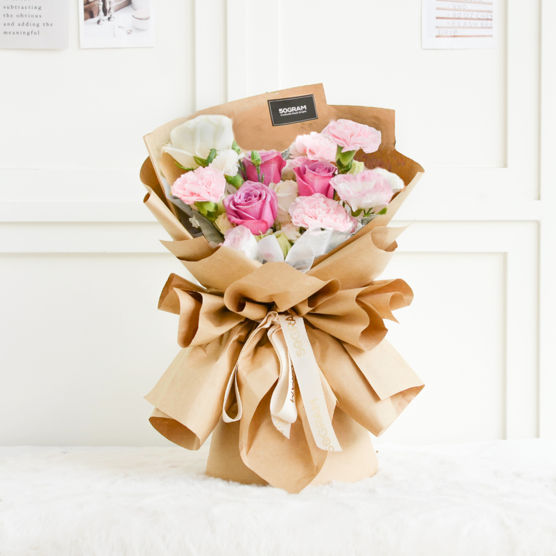 Love Scent – Pink Carnation Bouquet