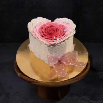 Incredible Love Cake 3