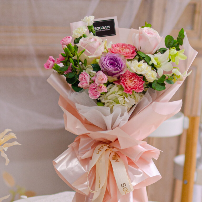 White Hydrangea, Pink Rose, Purple Rose, Carnation Pink, White Orchid, Spray Carnation White, Spary Carnation Pink, Eucalyptus Cinerea, Free Delivery, KL, Kuala Lumpur, Birthday, Surprise