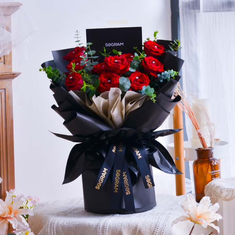 Red roses with baby breath Bouquet, Free Delivery, KL, Kuala Lumpur, Birthday, Surprise Flower Box Free Delivery