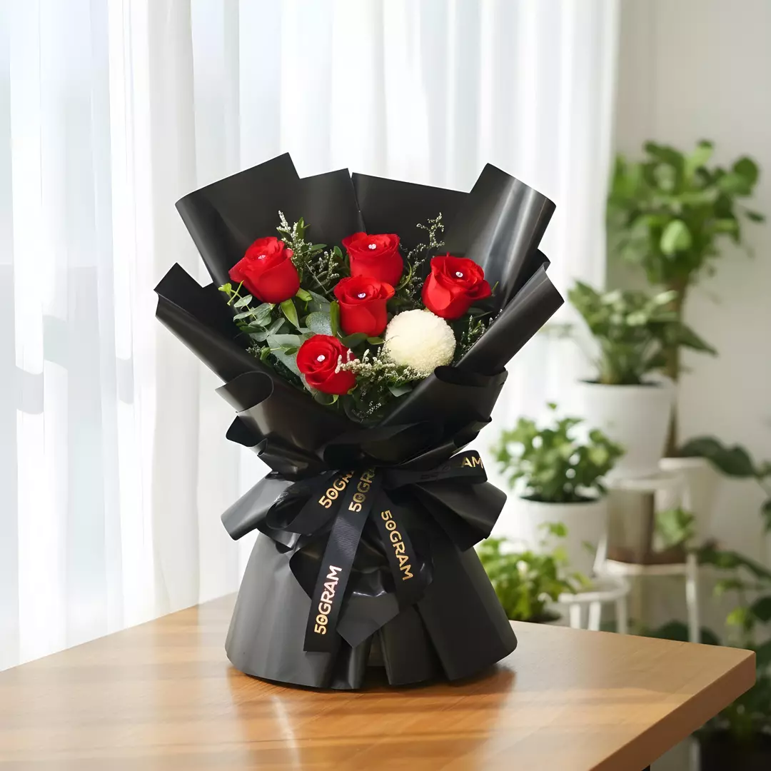 Classic Red Roses Hand Bouquet