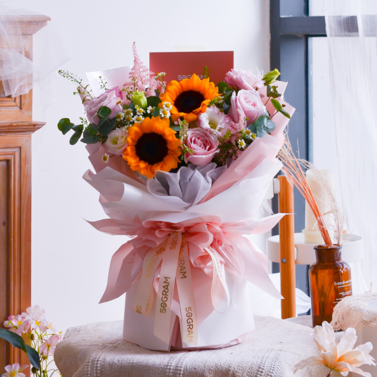 Hannah - Sunflower Bouquet, Free Delivery, KL, Kuala Lumpur, Birthday, Surprise Flower Box Free Delivery