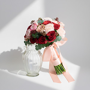 Red Darling | Bridal Bouquet