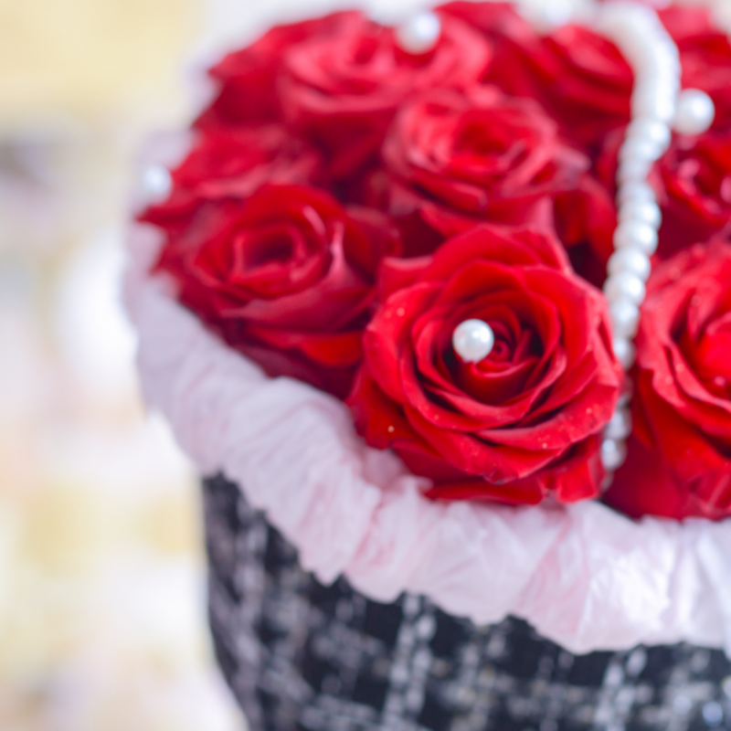 Scarlet Love Russian Style Valentine Bouquet Free Delivery to KL/PJ