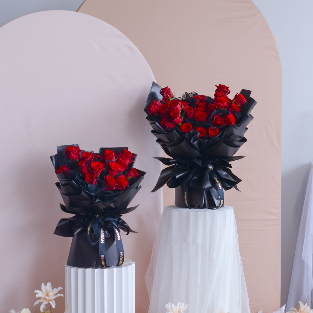 Timeless romance red roses valentine bouquet (m) free delivery kl & pj