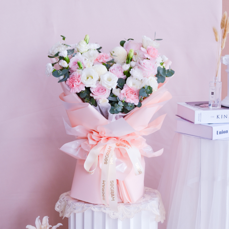 Sensual Bloom Valentine flower bouquet (m) Free Delivery KL & PJ