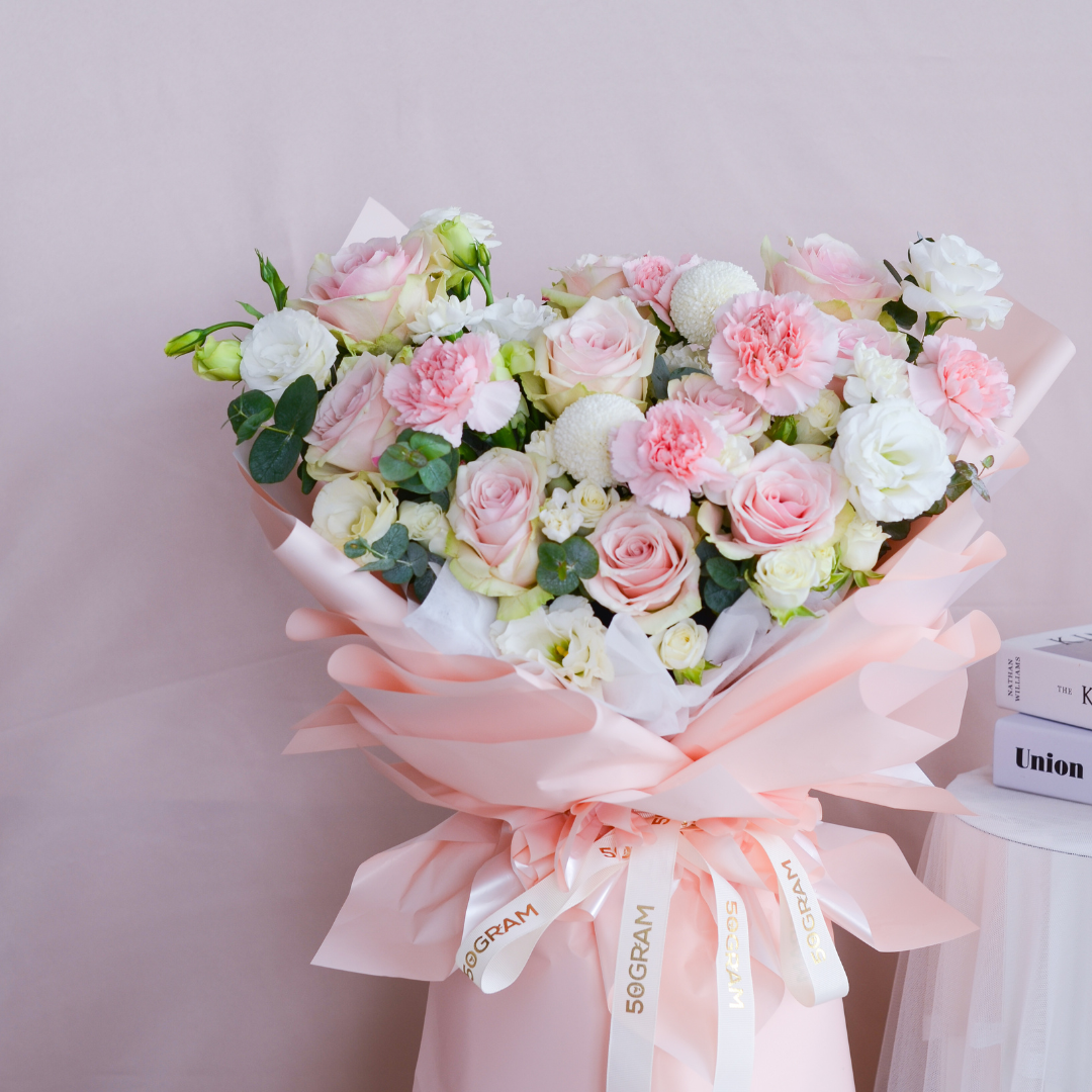 Sensual Bloom Valentine flower bouquet (L) Free Delivery KL & PJ 10