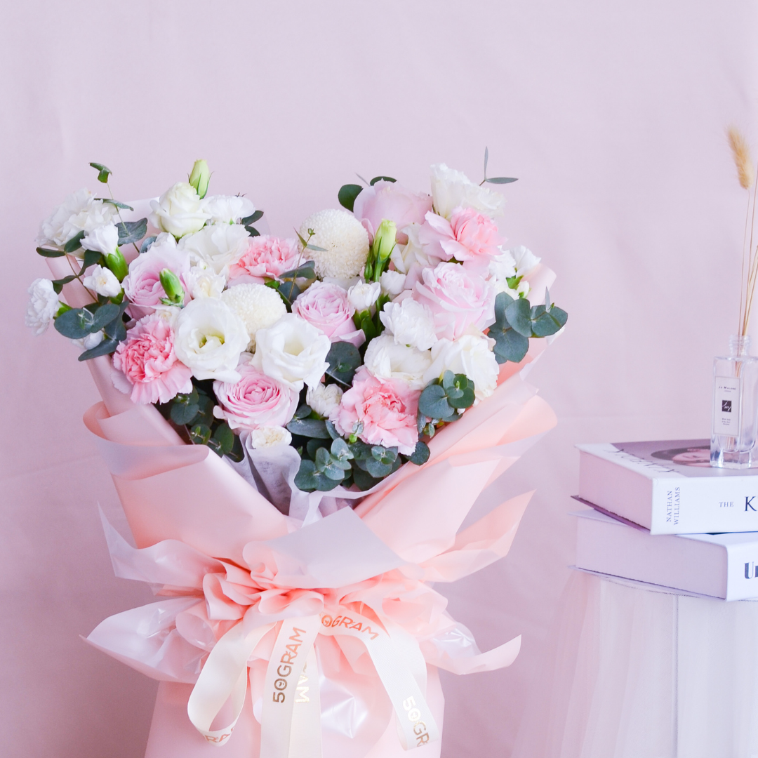 Sensual bloom valentine flower bouquet (m) free delivery kl & pj