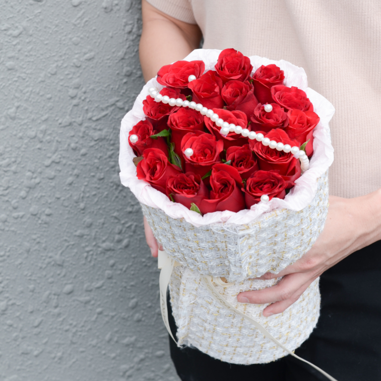 Red roses Bouquet Free delivery KL & PJ