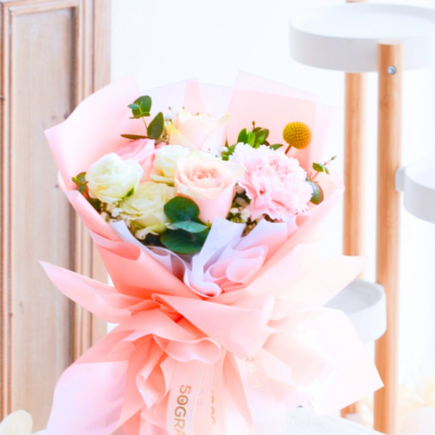 Embrace Equity Hand Bouquet Free Delivery KL & PJ