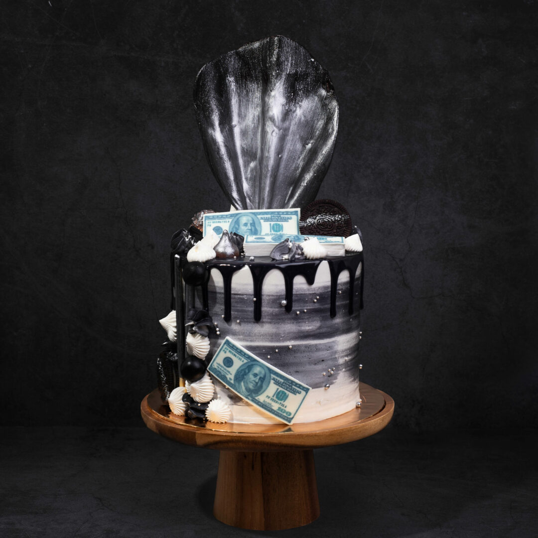Usd money theme cake 1 1 scaled e1683626214252