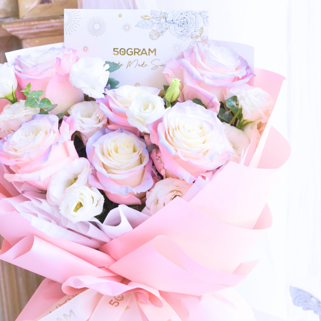 Sweet Promises Aurora Roses Hand Bouquet - | Free Delivery KL & PJ