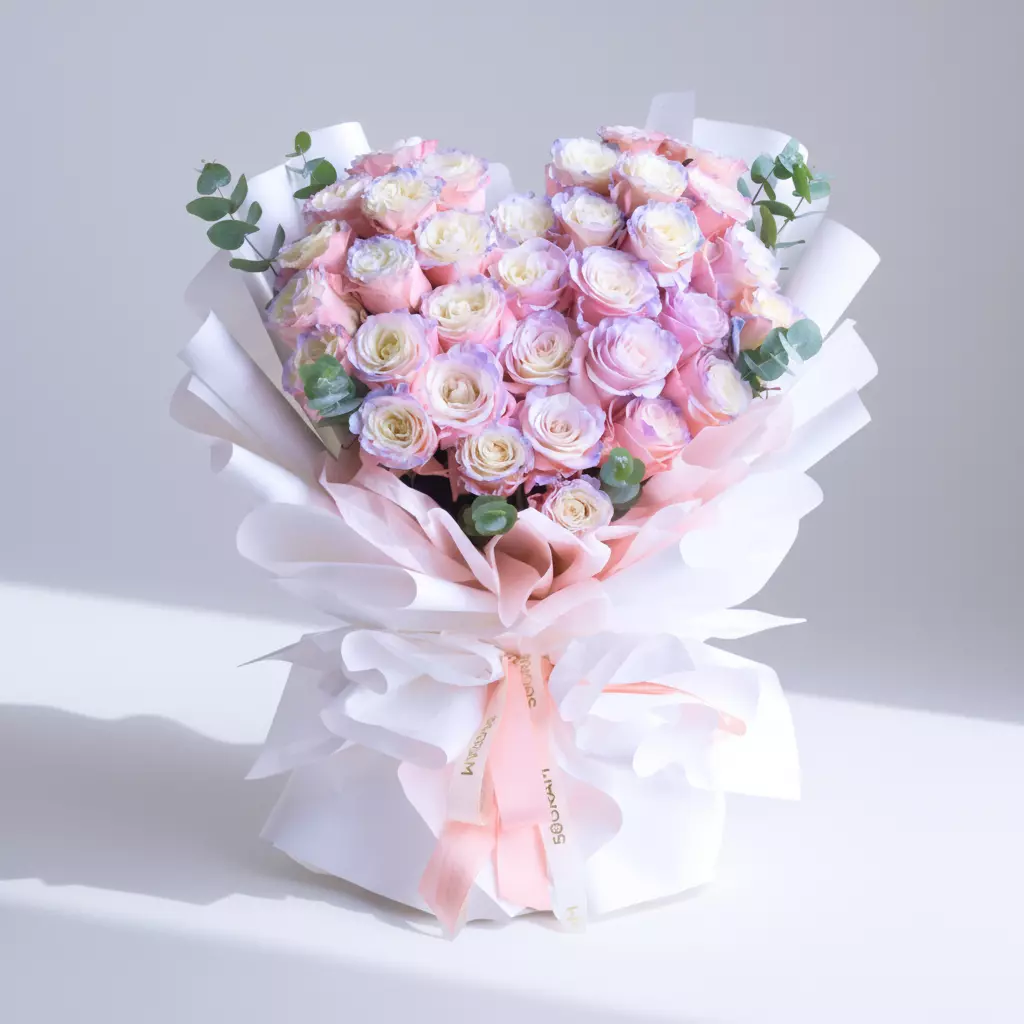 Aurora 33 Roses Hand Bouquet