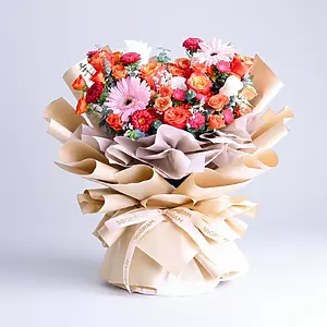 Pink Glow Posy Pink Daisy Hand Bouquet