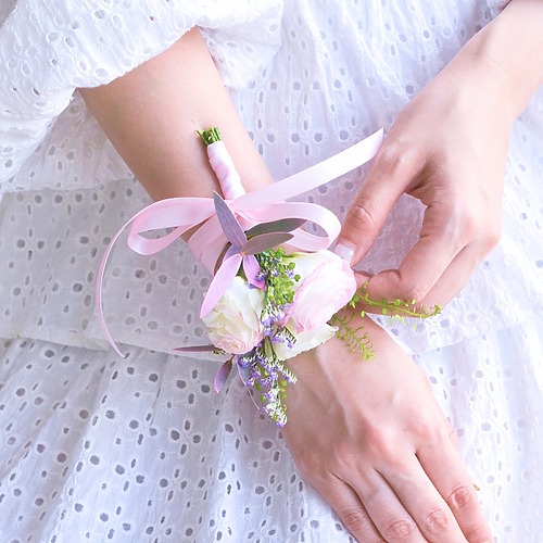 Blissful bond corsage