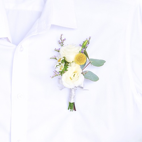 Vow of love boutonniere