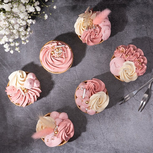 Pastel Dream Cupcakes Pink 3 1