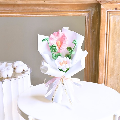 Cuddle Blossom Crochet Mini Bouquet 3