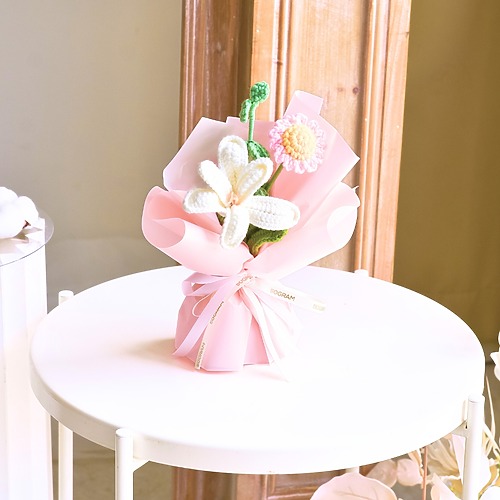 Little Darling Crochet Mini Bouquet 2