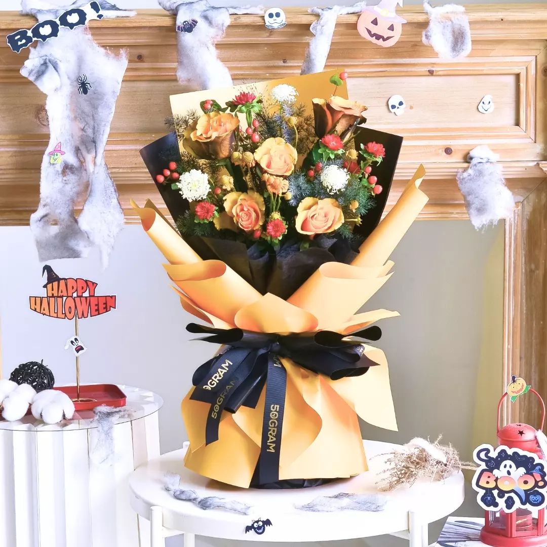 Pumpkin Kiss Orange Roses Hand Bouquet