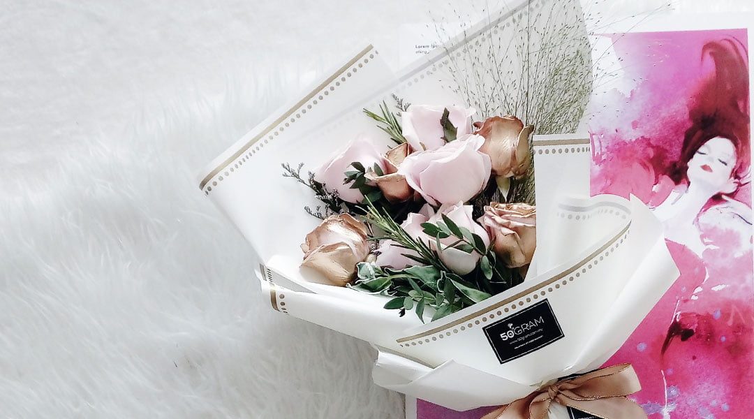 Mobile-Hand-Bouquet-Header.jpg Mobile-Hand-Bouquet-Header.jpg